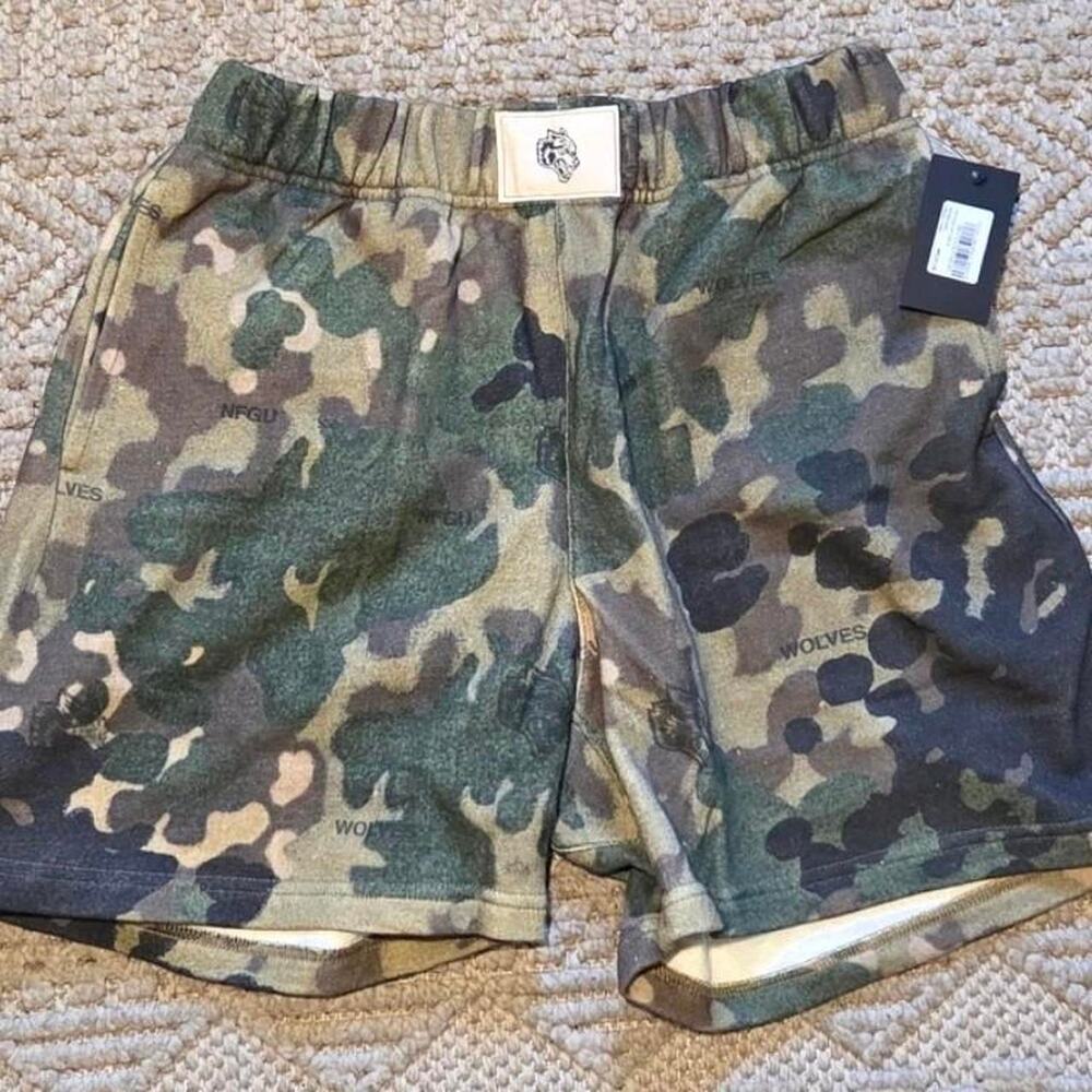 Darc Sport Patch Liam Woodland Camo Sweat Shorts Size Medium
